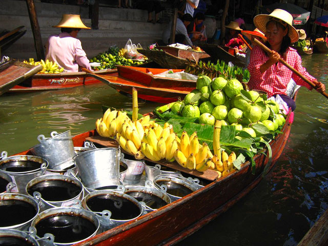 đặt vé máy bay đi bangkok di lịch chợ nổi Thái Lan